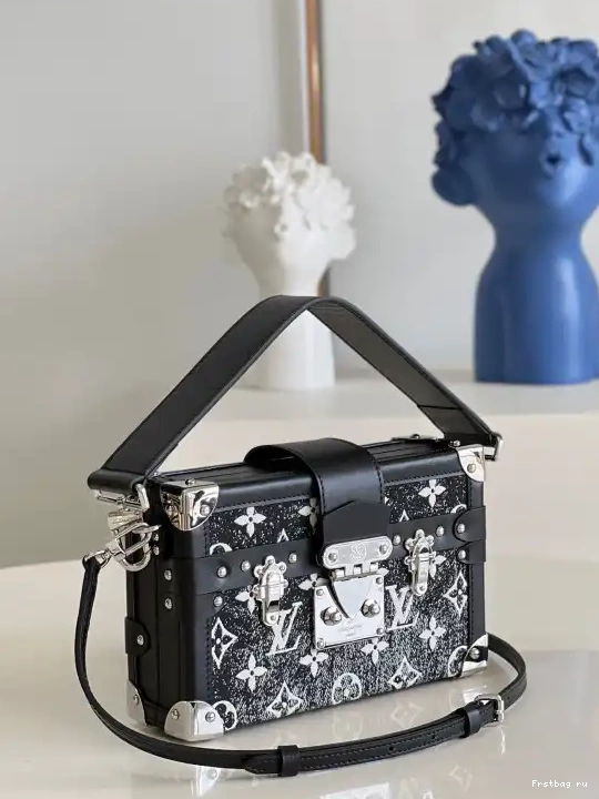 First bag ru LOUIS VUITTON MALLE PETITE 0616